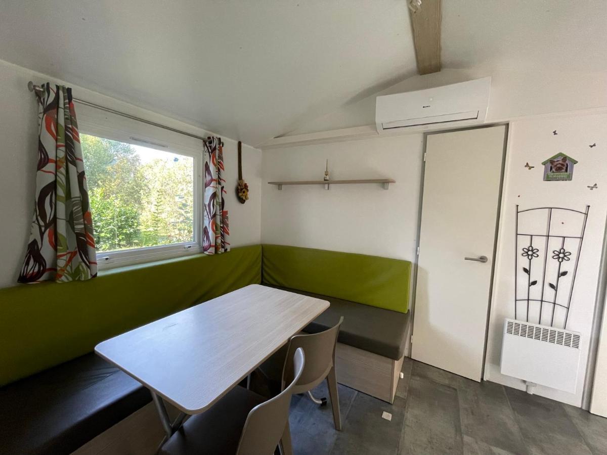 Chez Roger - Bungalow Climatise Avec Tv - 2 Chambres 4 Personnes Boofzheim Eksteriør billede
